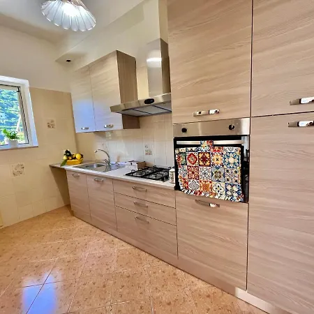 Tenuta Donna Giovanna Apartment Maiori